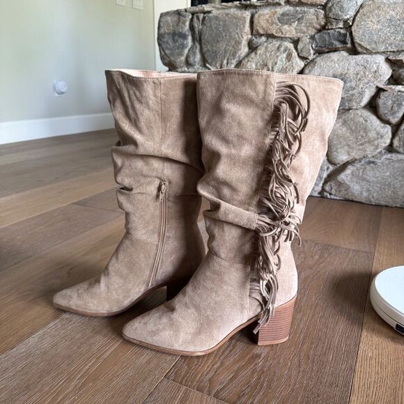 Journee Collection Hartly Fringed Extra Wide Calf Boot In Taupe - Picture 5 of 9